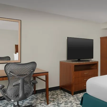 Hilton Garden Inn Hoffman Estates-3