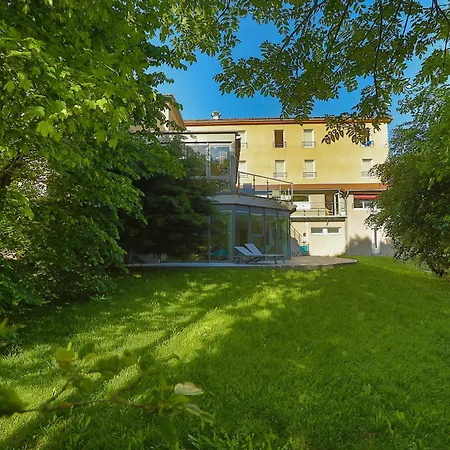 Logis Hotel Spa Restaurant Le Provence-2
