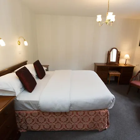 The Leathes Head Hotel-3