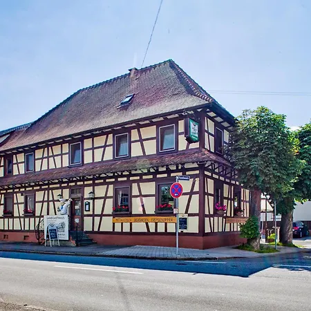 Landgasthaus Kreuz beim Tom-2