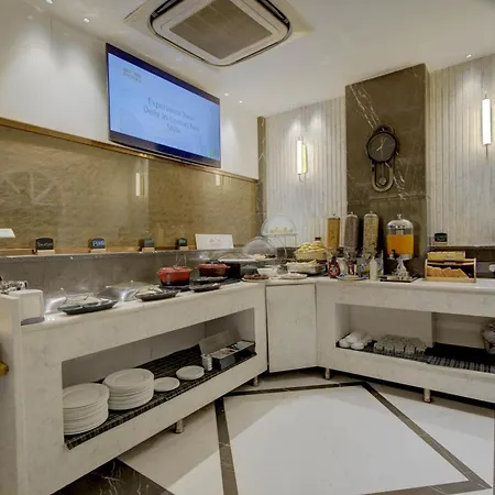 Hotel Delhi 55 -City Center, New Delhi Railway Station, Paharganj-3