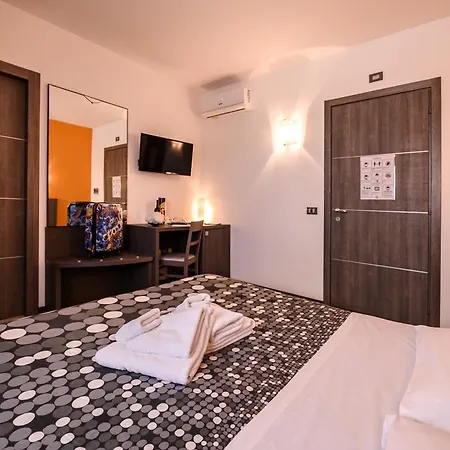 Hotel Rainbow Resort-2