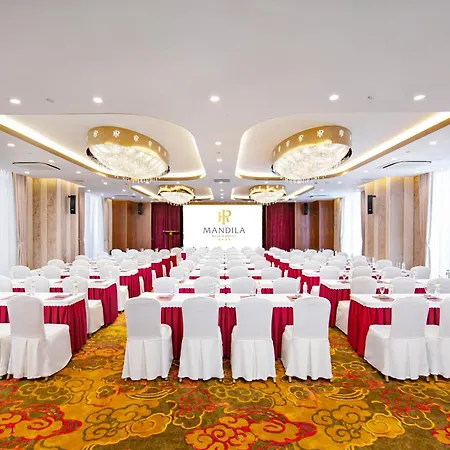 Mandila Beach Hotel Danang-3