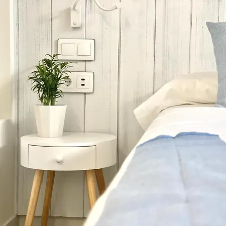Nerja Casual Rooms-3