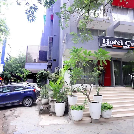 Hotel The Centrum - Nfc New Delhi-3