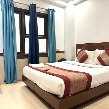 Hotel The Daanish Residency - Karol Bagh-3