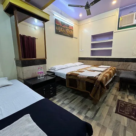 The Golden Lodge Varanasi-3