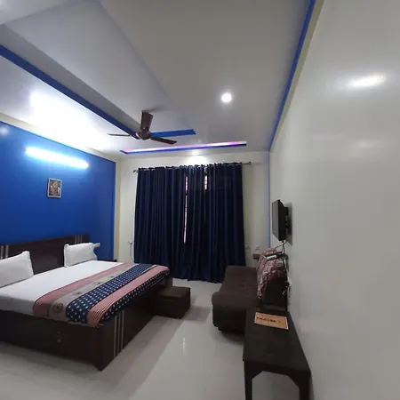 Hotel Vrinda-3