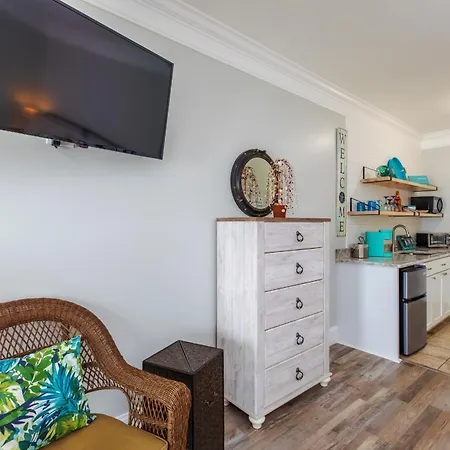 Atlantic Breeze Suites-3
