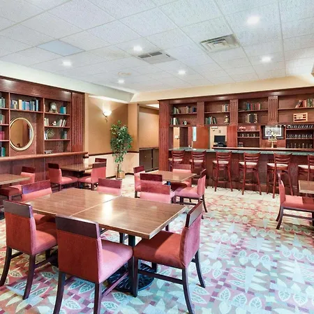 Comfort Suites Parkersburg South-3