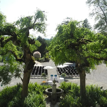 Schloss Muenchenwiler-3