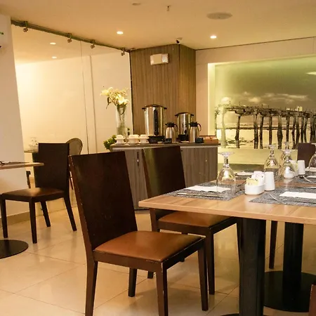Ramada By Wyndham Panama Via Argentina-2