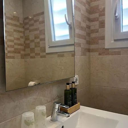 Hostal Dragonera-3