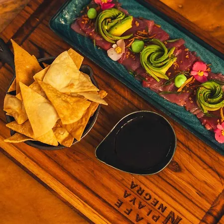 Cafe Playa Negra Hotel-2