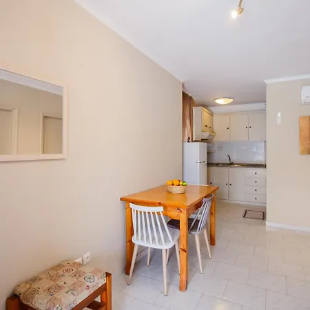 Rose Club Apartments-2