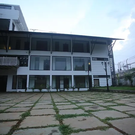 Thekkady Gavi Suites-2