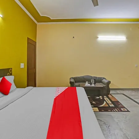 Hotel O Royal Retreat-2