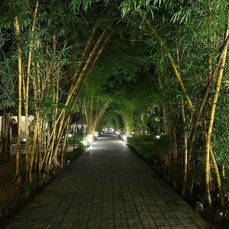 Corbett Tusker Trail-2