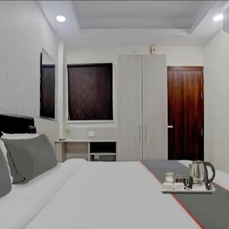 Hotel Lotus-2