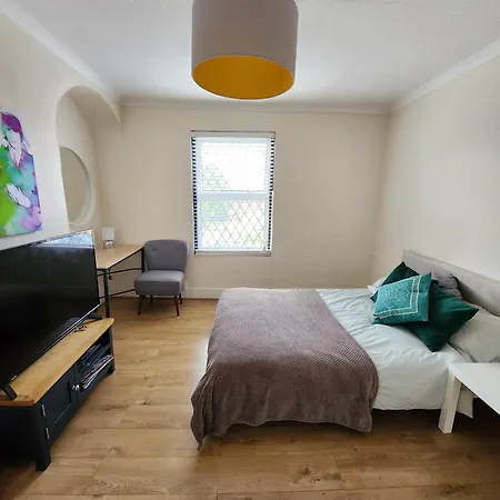 Double Room With Shared Facilities-2
