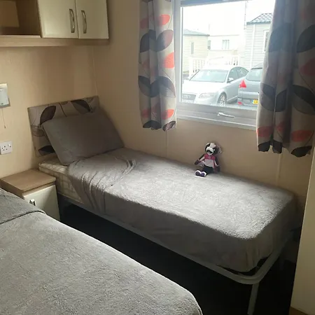 Whitehouse Leisure Park N&V Caravan Hire-3