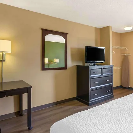 Extended Stay America Select Suites - Chicago - Naperville - East-3