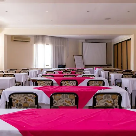 Royal Court Hotel-3