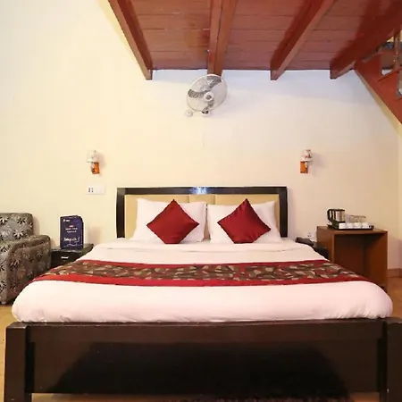 Goroomgo Moon Nainital Near Naini Lake - Parking & Lift Facilities -Hygiene And Spacious Room - Best Seller-3