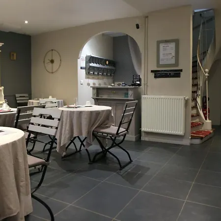 Hotel Saint Yves-2
