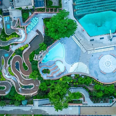 Glenwood Hot Springs Resort-3