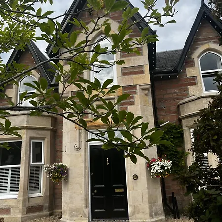 Beinn Mhor Lodge, 63 Culduthel Road-2