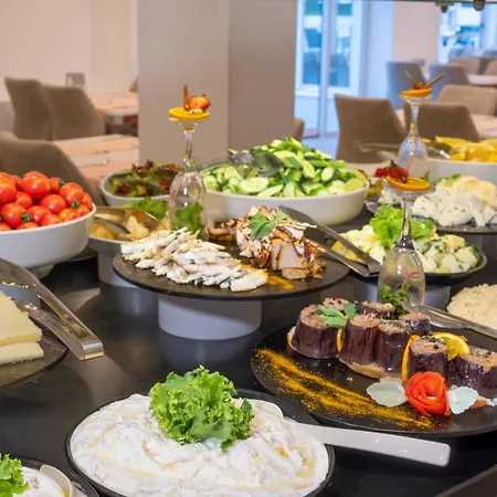 Viking Beach Hotel & Spa-3