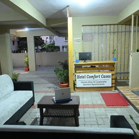 Hotel Comfort Caves-3