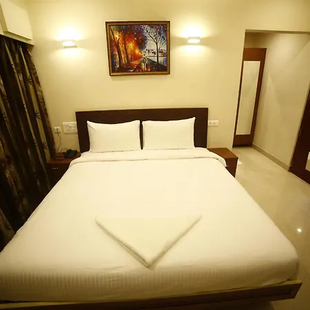 Hotel Skml Grand-2