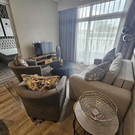 Capital Trilogy Apartments-3
