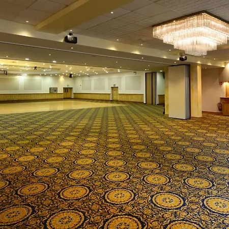 Brandon Hotel Conference & Leisure Centre-2
