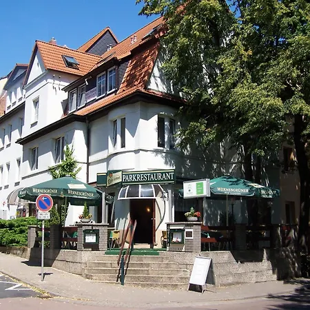 Hotel Am Park-3
