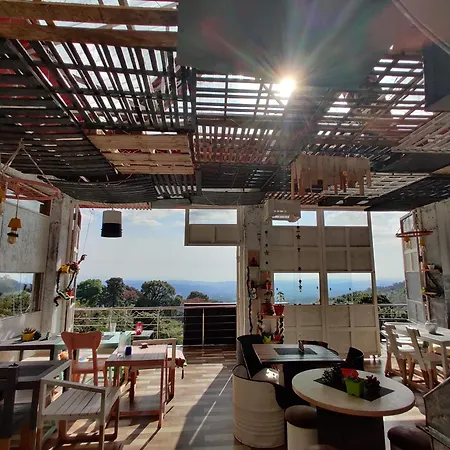 Himalayan Musaafir Guest House & Restaurant-2
