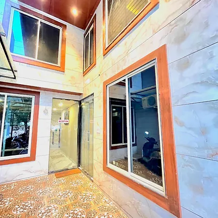 Hotel Golden Glory-2