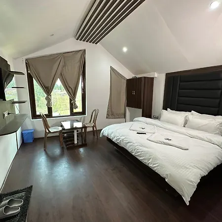 Hotel Hills Heaven-3