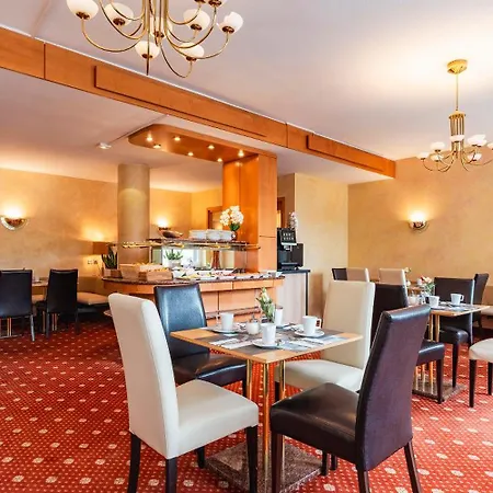 Hotel Rieker Stuttgart Hauptbahnhof-2