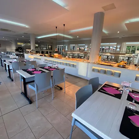 Hotel Apartamentos Solimar-3