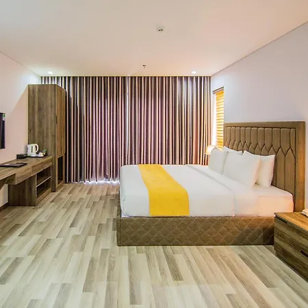 Sea Light Hotel Da Nang-3
