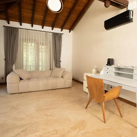 Casa Giallo Managed By Dedeman-2