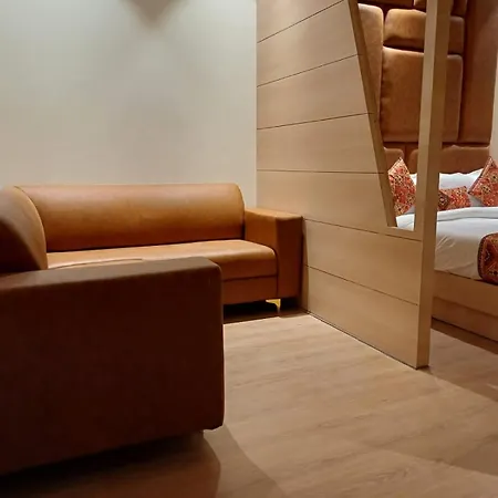 Hotel Jd Grand-3