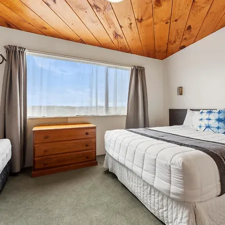 Coachman'S Lodge Motel-3