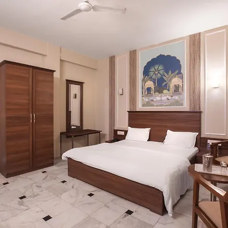 Hotel Bhakti Dhama-3