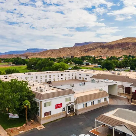 Ramada By Wyndham La Verkin Zion National Park-3
