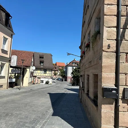Altstadtpension Zirndorf-3