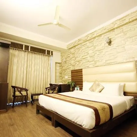 Hotel Rousha Inn Ghaziabad-3